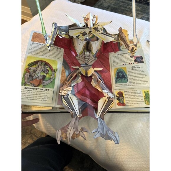 Star Wars: A Galactic Pop-Up Adventure by Matthew Reinhart and Lucasfilm Ltd - Picture 4 of 11